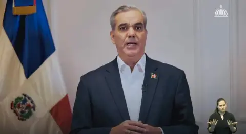 Luis Abinader solicita retiro de la reforma fiscal del Congreso tras quejas de ciudadanos