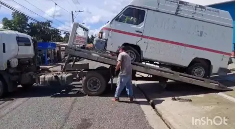 Lo paso ambulancia después la voltearon