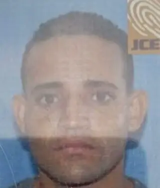 Apresan hombre intentó matar a golpes su madre y lanzó por un barranco en comunidad de Dajabón
