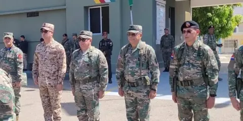 Ministro de defensa: las fuerzas armadas apoyan a migración en labores de detención de indocumentados en el país