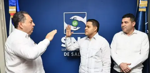 Posicionan al nuevo director del hospital de Loma de Cabrera