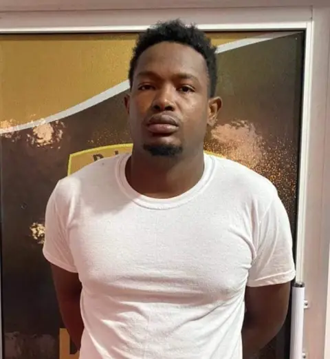 PN arresta mediante orden de arresto a “El Grande”acusado de homicidio.