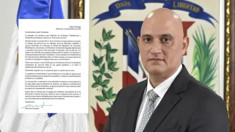 Pável Isa Contreras renuncia como ministro de Economía.