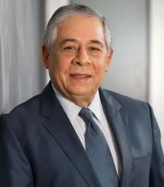 Luis Abinader nombró a Roberto Salcedo como embajador en Panamá