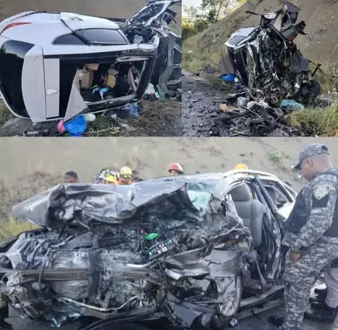 Acc1dent3 entre Azua y Baní deja al menos 4 fallecidos y 4 heridos; provoca un gigantesco tapón......
