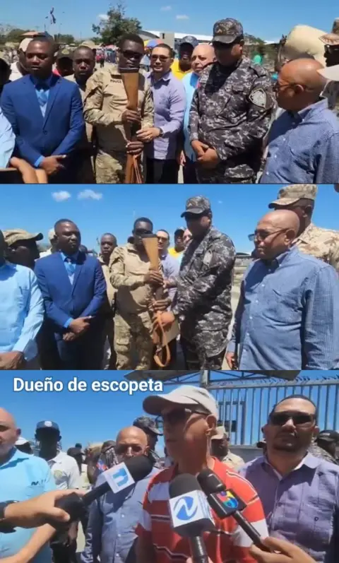 Autoridades haitianas entregan escopeta robada en Dajabón y recuperada en Haití.