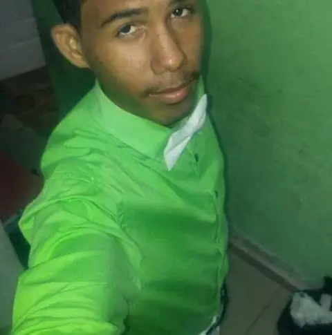 Alberto salió del culto mira que sucedio