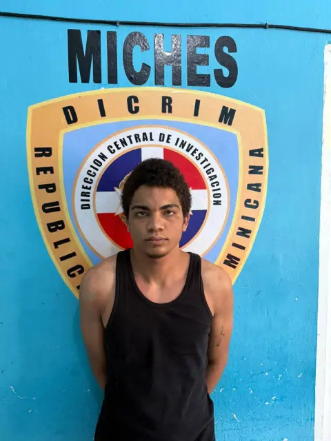 Entro a robar y mira como lo encontran