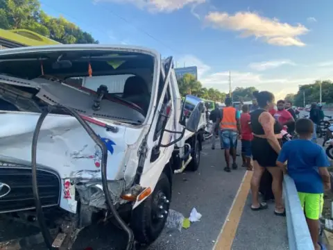 24 fallecidos y más de 2,500 accidentes de tránsito en los últimos 11 días