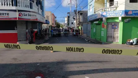 Dos muertos y varios heridos tras tiroteo