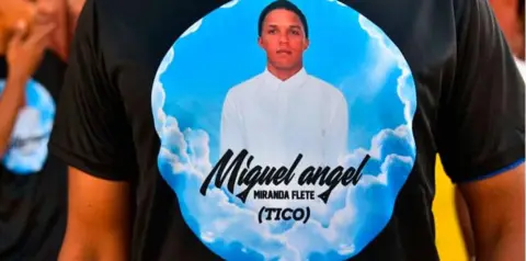 Apresan a oficial de la Policía Nacional acusado de matar a joven