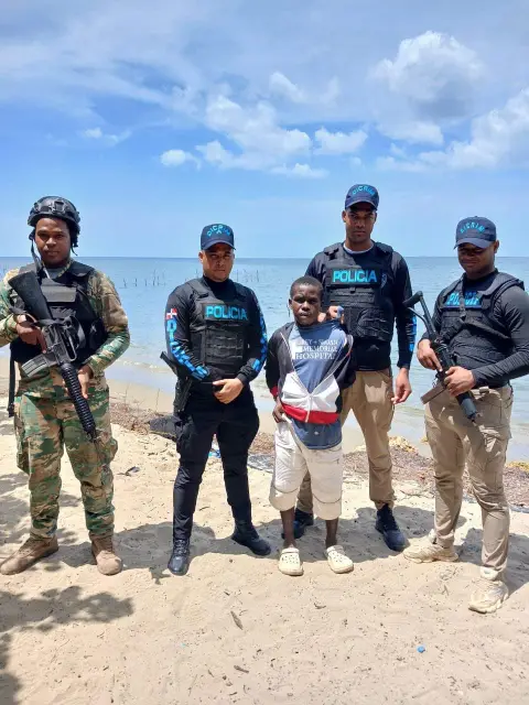 DICRIM captura a uno de los dos haitianos que escaparon de la cárcel 🚔